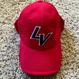 NEW Condtion Las Vegas red adjustable baseball cap by Captain Travel